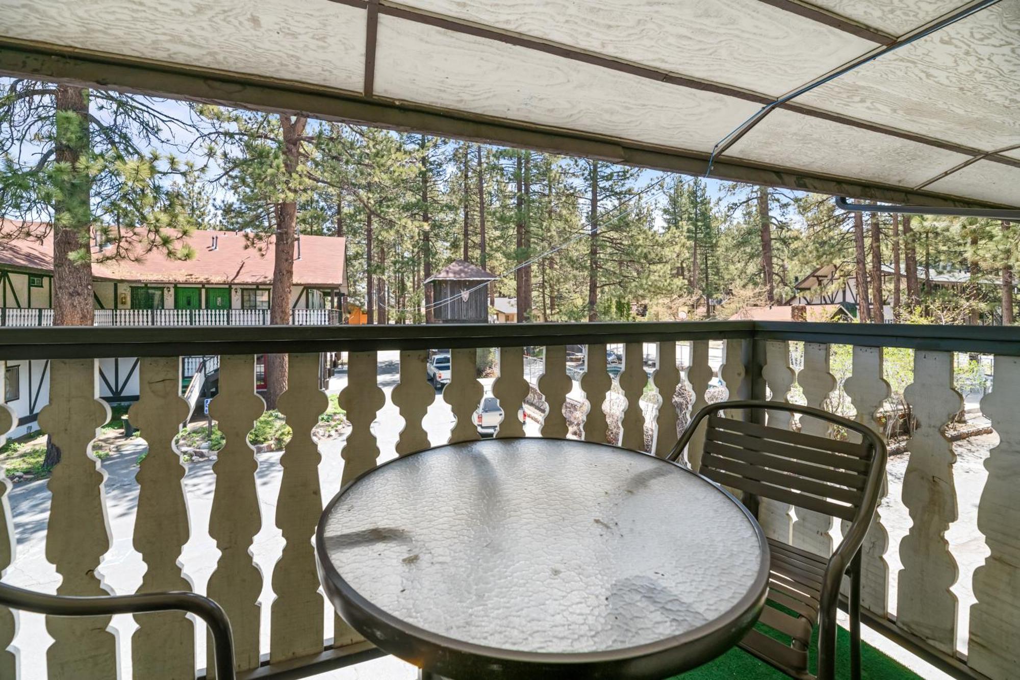Black Forest Lodge Big Bear Lake Exterior photo